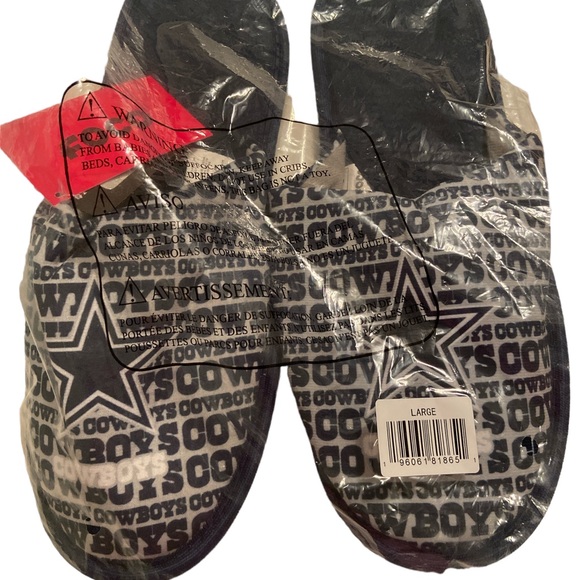 Shoes Nwt Dallas Cowboys Mens Slippers Poshmark